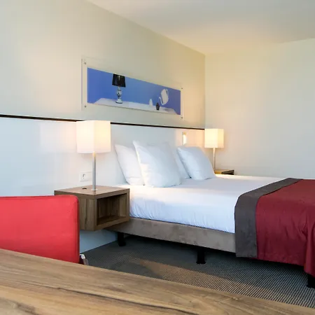 Holiday Inn Eindhoven Centre, an IHG Hotel-3