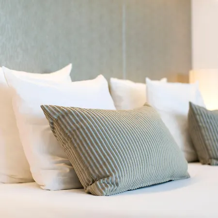 Holiday Inn Eindhoven Centre, an IHG Hotel-2