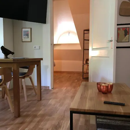 Bed And Breakfast De Kip - Prive-Appartement Van 43 M2 Met Tweepersoons Bubbelbad - Met Finse Sauna - In Westvleugel Van Luxe Villa-2