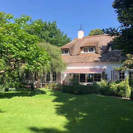 Bed And Breakfast De Kip - Prive-Appartement Van 43 M2 Met Tweepersoons Bubbelbad - Met Finse Sauna - In Westvleugel Van Luxe Villa-3