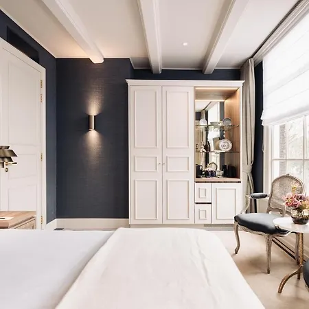 Hotel 717-2