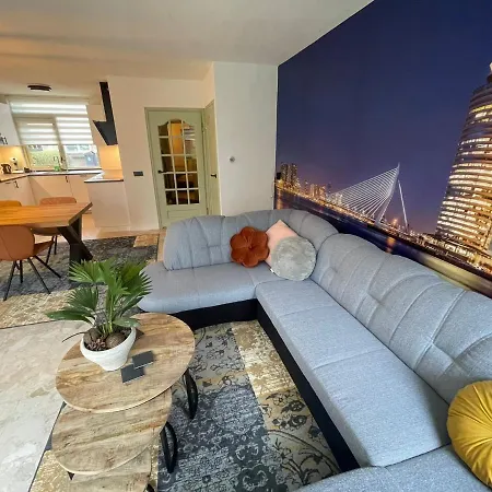 Rotterdam Citytrip House-2