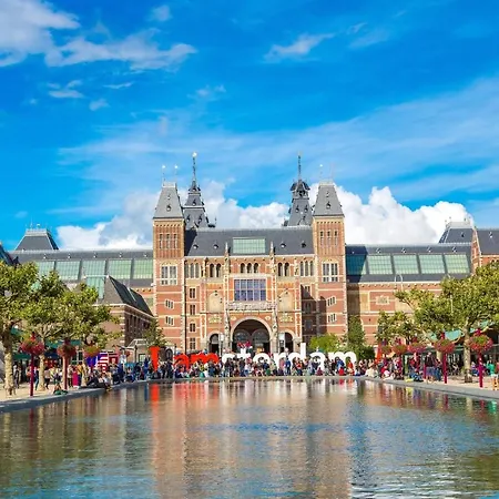 Guesthouse At The Amstel River With 2Br 2Ba And Garden-2