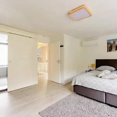 Logement viphouse Valkenburg-3