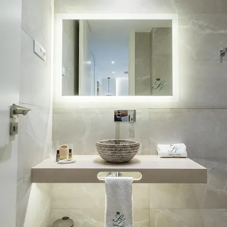 Luxury Apartment 3-Bedrooms Nostalgie-2