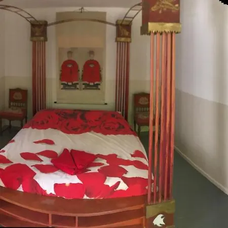 Bed Of Roses-3
