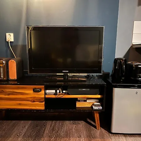 7B&B-2