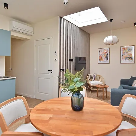 Boutique Scheveningen Beach Apartment-2