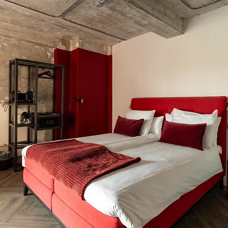 Bed, Bites & Business Hotel Rotterdam-3