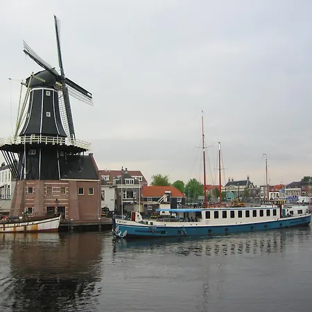Hotelboat Fleur-2