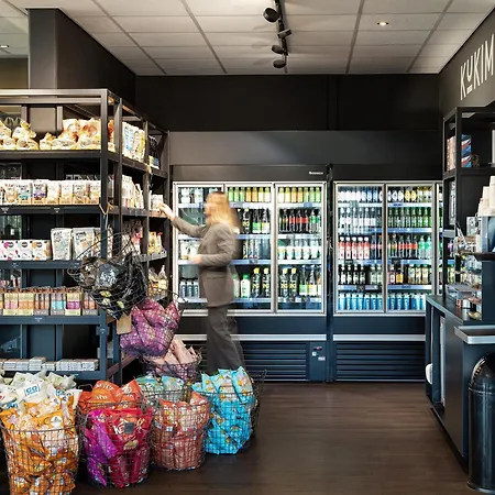 Ramada by Wyndham Amsterdam Airport Schiphol-3
