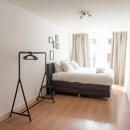 Canal View Apartment-2