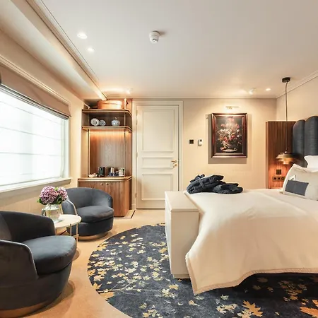 Hotel 717-3