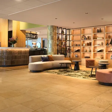Hilton Garden Inn Leiden-3