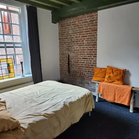 Stadslogement Bij de Sassenpoort-2
