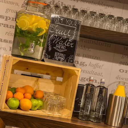 Postillion Hotel Deventer-3