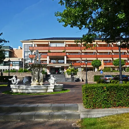 Fletcher Familiehotel De Hunzebergen-2