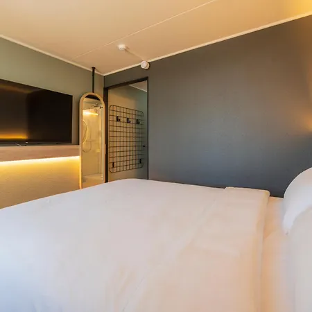 Campanile Hotel&Restaurant Breda-2