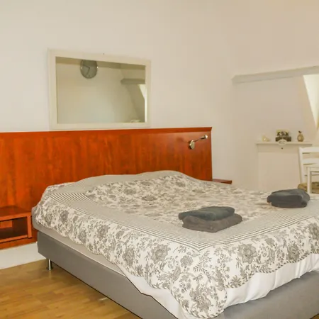 Blankebil Rooms-3