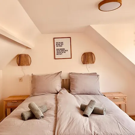 Beach House Sea-Esta-3