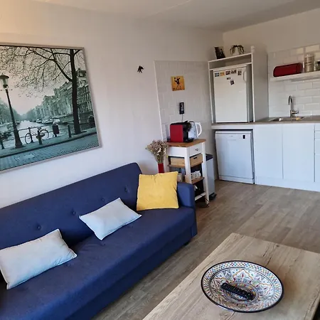 Johan'S B&B - Since 2014 Roofterrace And Cheap Parking-2