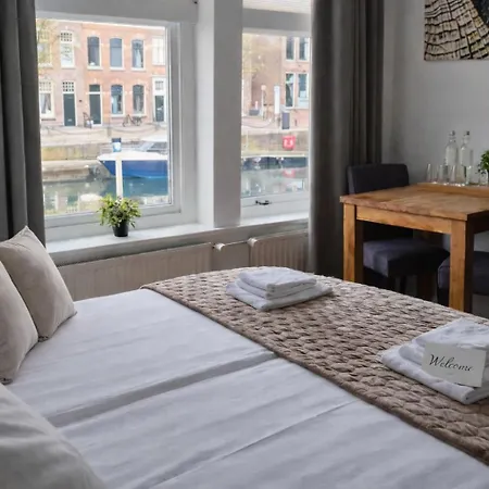 Boutique Hotel De Grote Kade-2