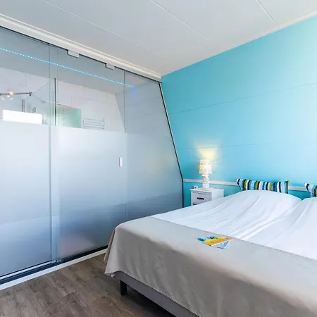 Hotel Kijkduin-3