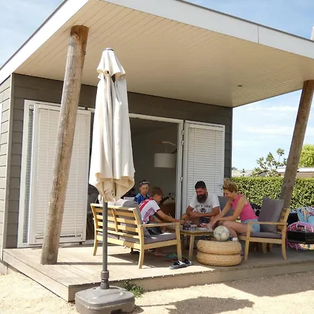 Zonneweelde, Vakantie aan Zee-3