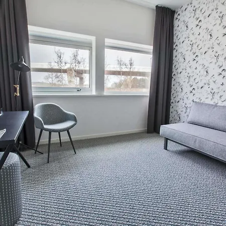 Ibis Styles Amsterdam Airport-2
