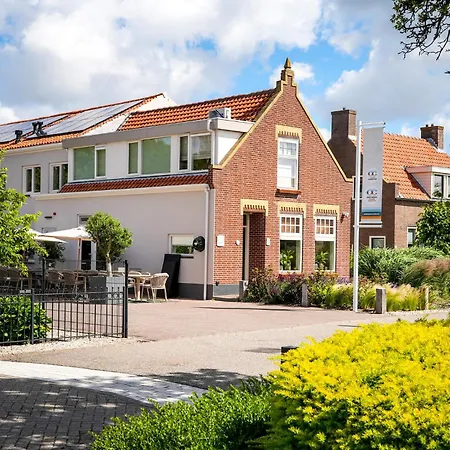 Guesthouse Ouddorp Connection-3