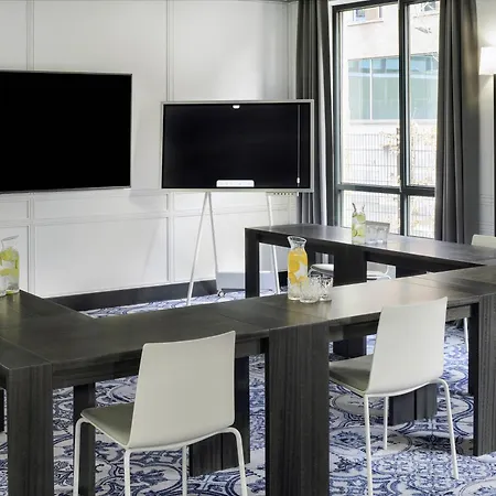 Moevenpick Hotel The Hague-3