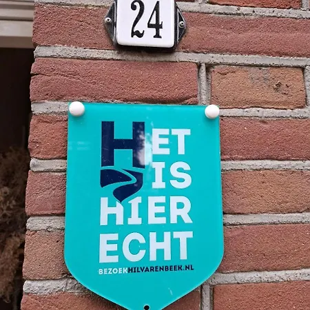 Een Klein Appartementje Zonder Keuken In Het Centrum Sleep At Hamtingh'S-3