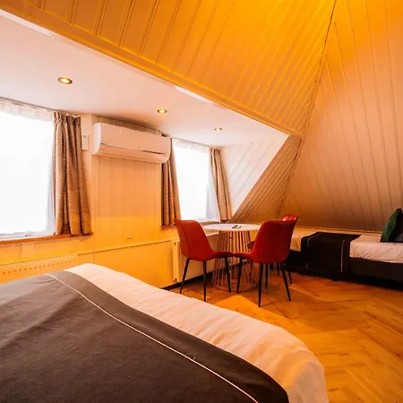 Hotel Buren-2