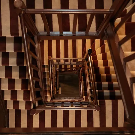 Hotel Vrythof - Just A Room - Digital Check-In, Key By Email Or Sms-3