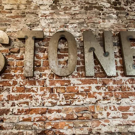 Stone Hotel & Hostel-3