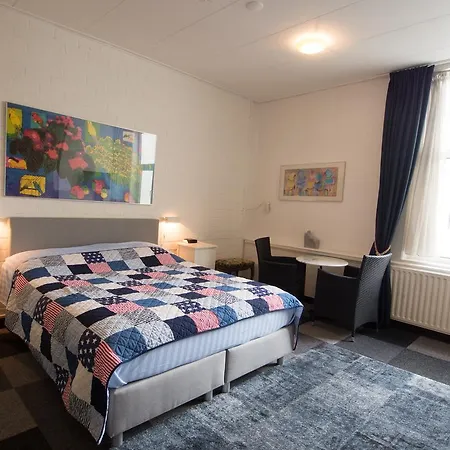 Hotel Adolesce-3