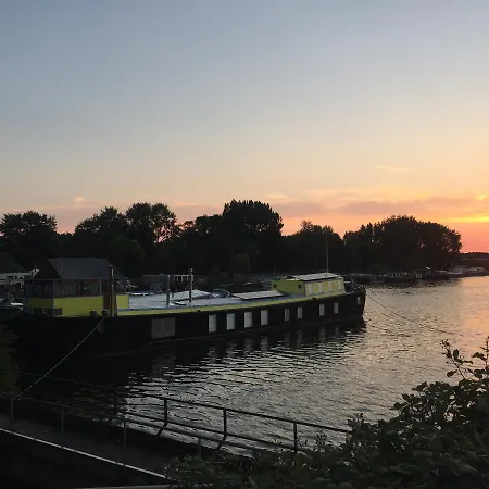 The Island Houseboat-2