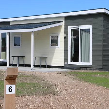 Hotel Chalets Middelburg-2