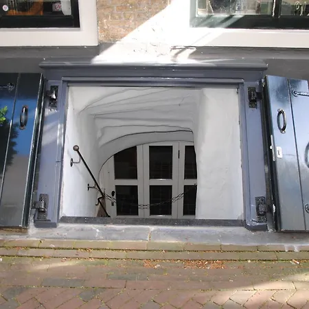 Bed & Breakfast Adrichem En Scherpenseel-3