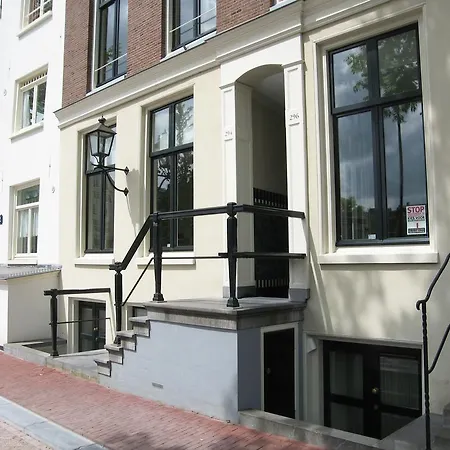 Amsterdam Canal Guest Apartment-2
