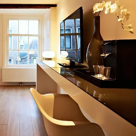 Ams Suites-2