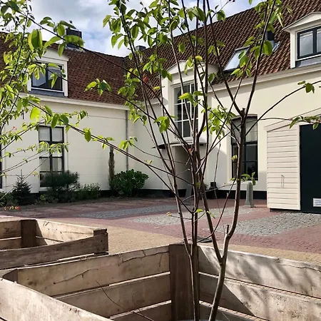Het Weeshuis-3