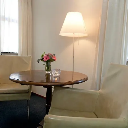 Bed And Breakfast Holter-3