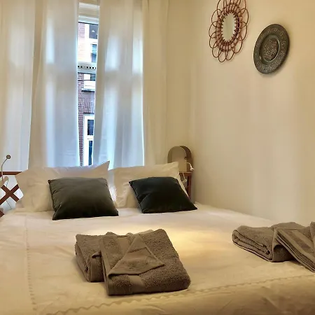 Bee Amsterdam - Central Apartment In The Trendy Jordaan-3