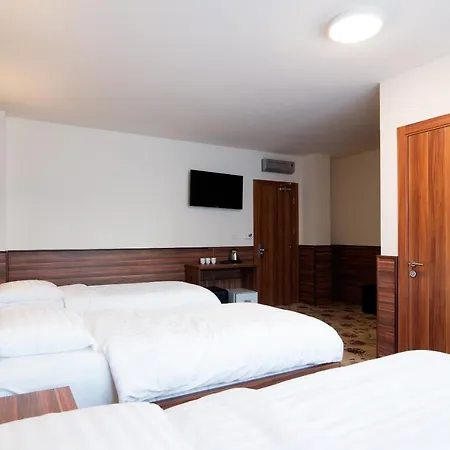 Hotel King'S Court-2