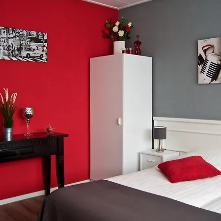 The Studio Guesthouse-3