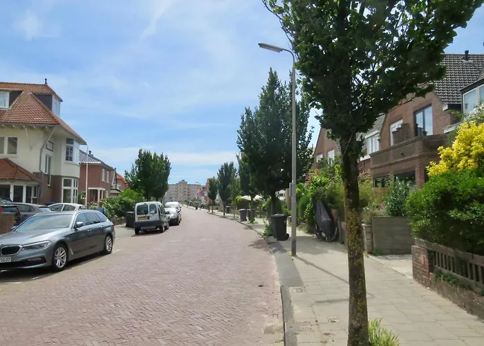 Casa Duna Close To The Beach, City Centre, Dunes And Parking Area Zandvoort