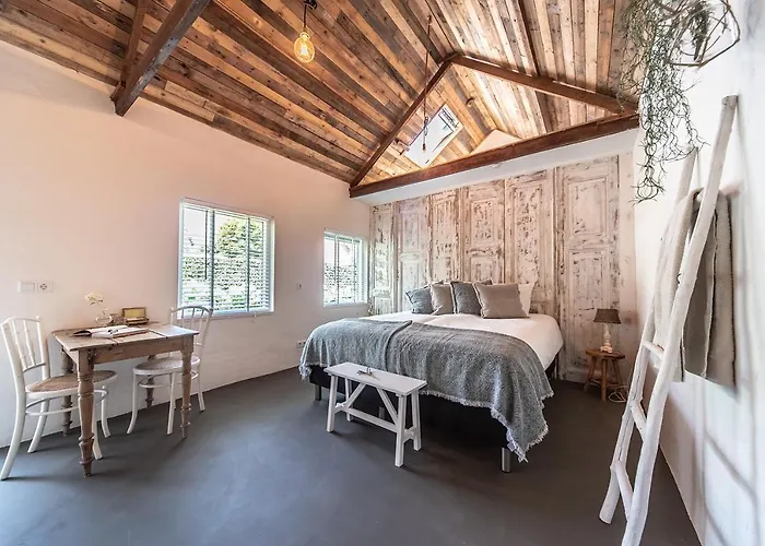 Laareind Bed & Breakfast Waalre