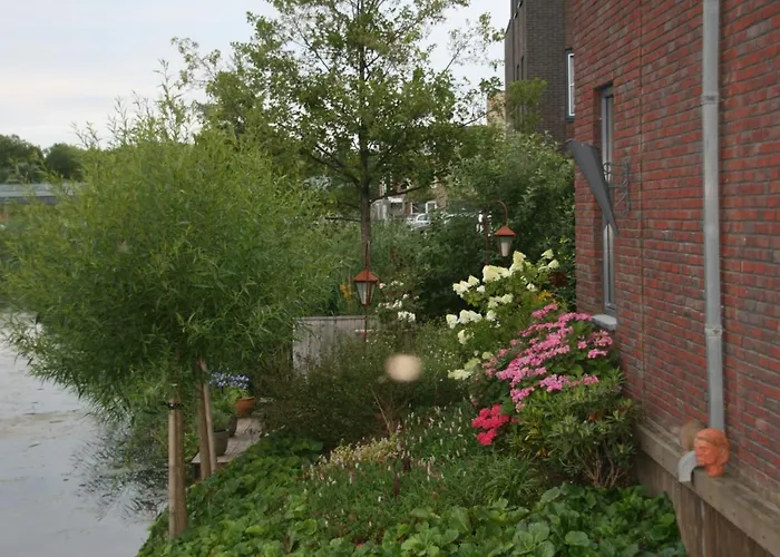Almere Otelleri