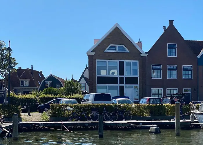 Who'S Anton For You Or Two, Monnickendam Near Amsterdam
